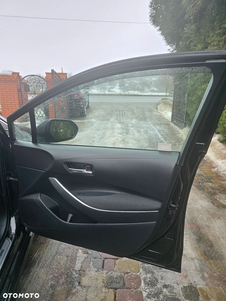 Toyota Corolla 1.8 Hybrid Executive - 13