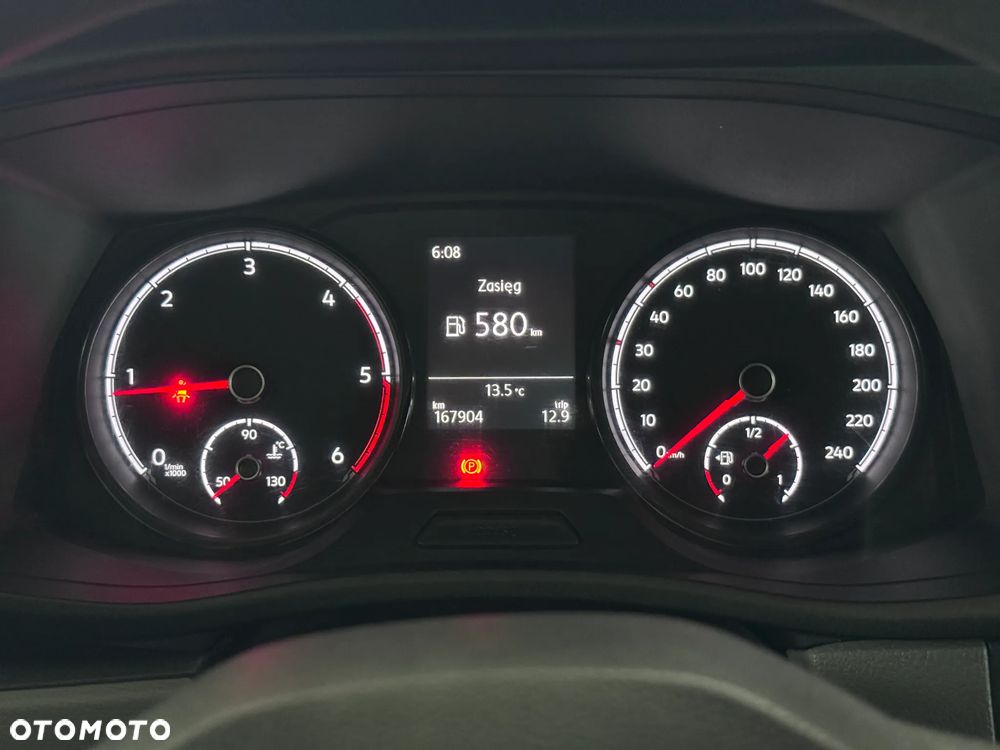 Volkswagen Transporter - 11