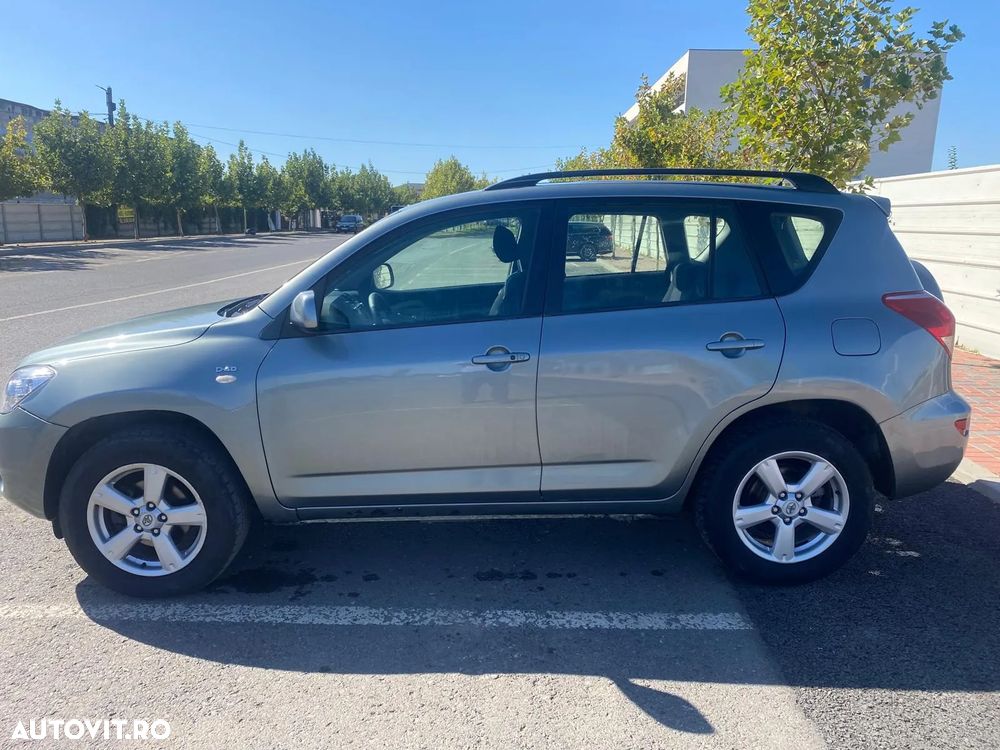 Toyota RAV4 2.2 D-4D Confort - 16