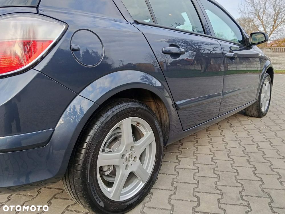 Opel Astra 1.6 Edition - 15