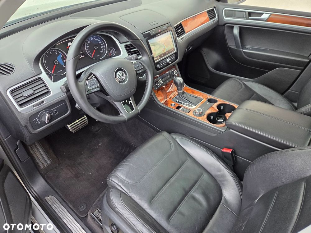 Volkswagen Touareg - 7