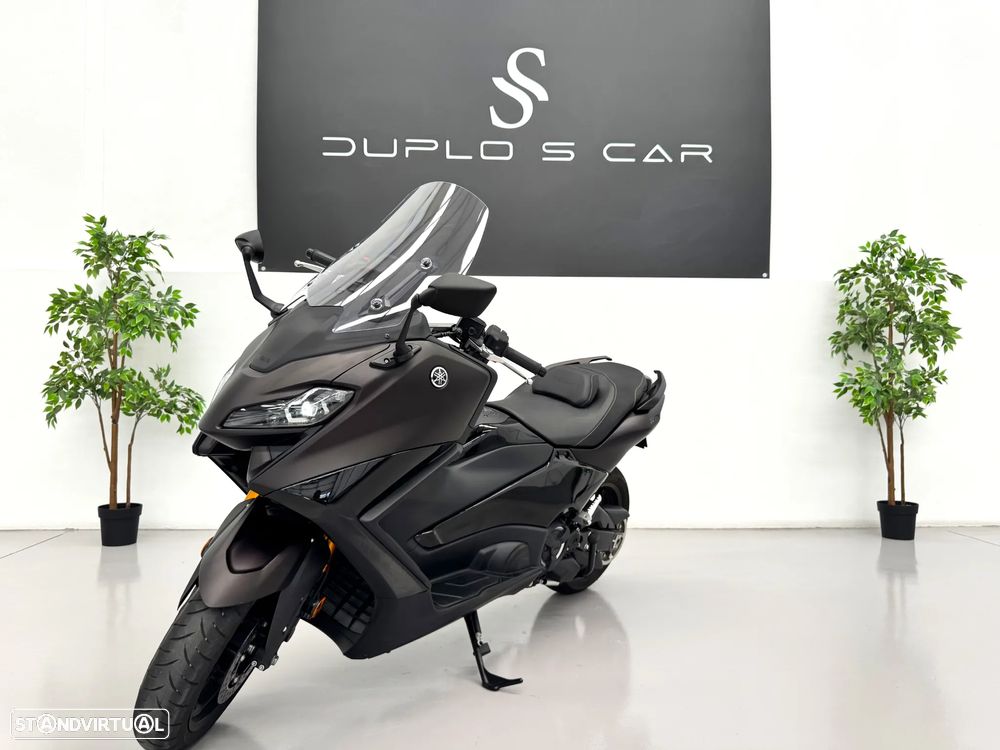 Yamaha TMAX 560 - 1
