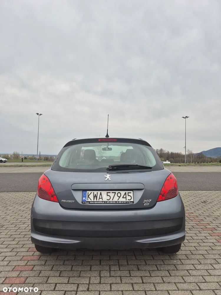 Peugeot 207 - 5