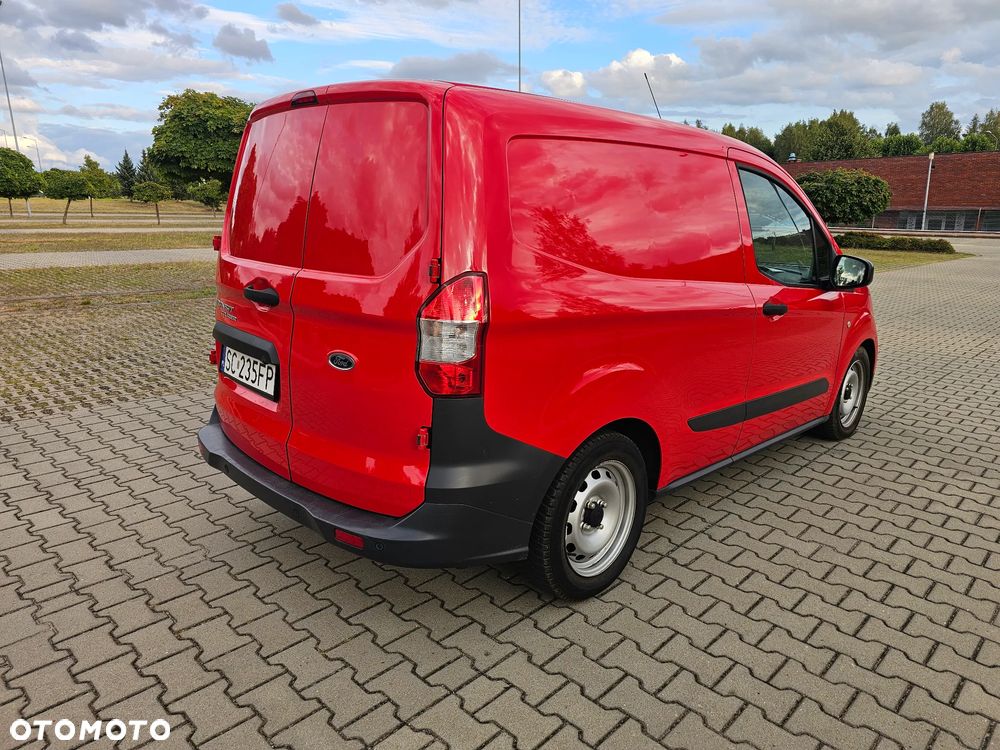 Ford TRANSIT Courier - 3