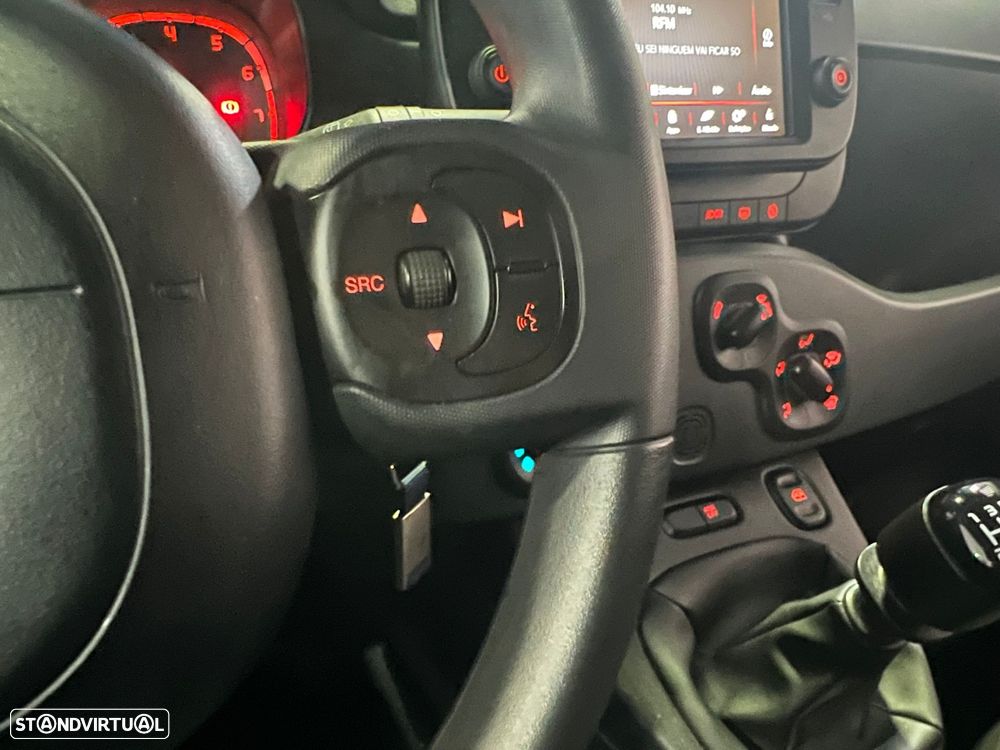Fiat Panda 1.0 Hybrid City Cross - 12