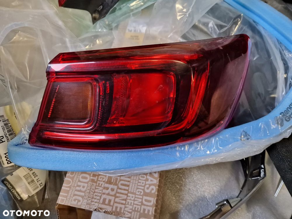 Lampa prawy tył  Renault  talizman  sedan - 1