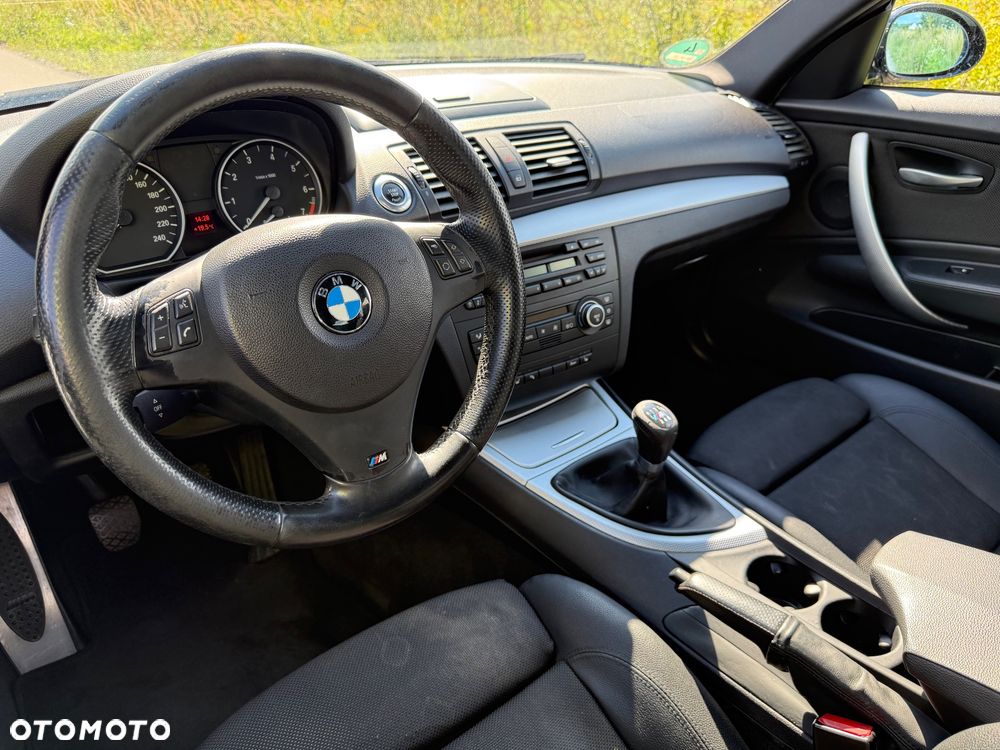BMW Seria 1 118i Edition Sport - 15