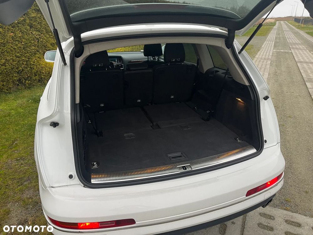 Audi Q7 3.0 TFSI Quattro Tiptronic - 5