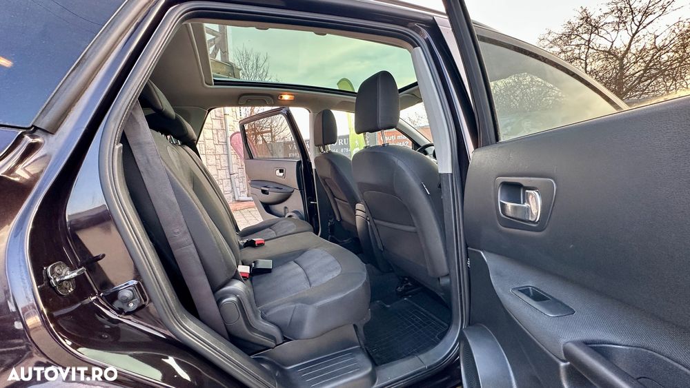 Nissan Qashqai+2 - 7