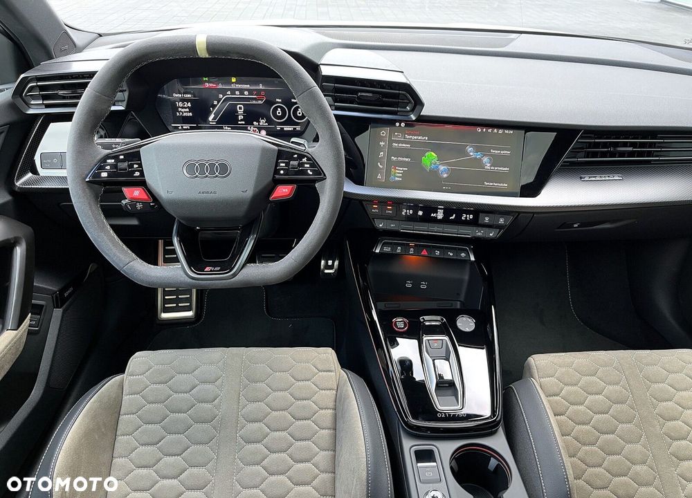 Audi RS3 Sportback TFSI Quattro S tronic - 16