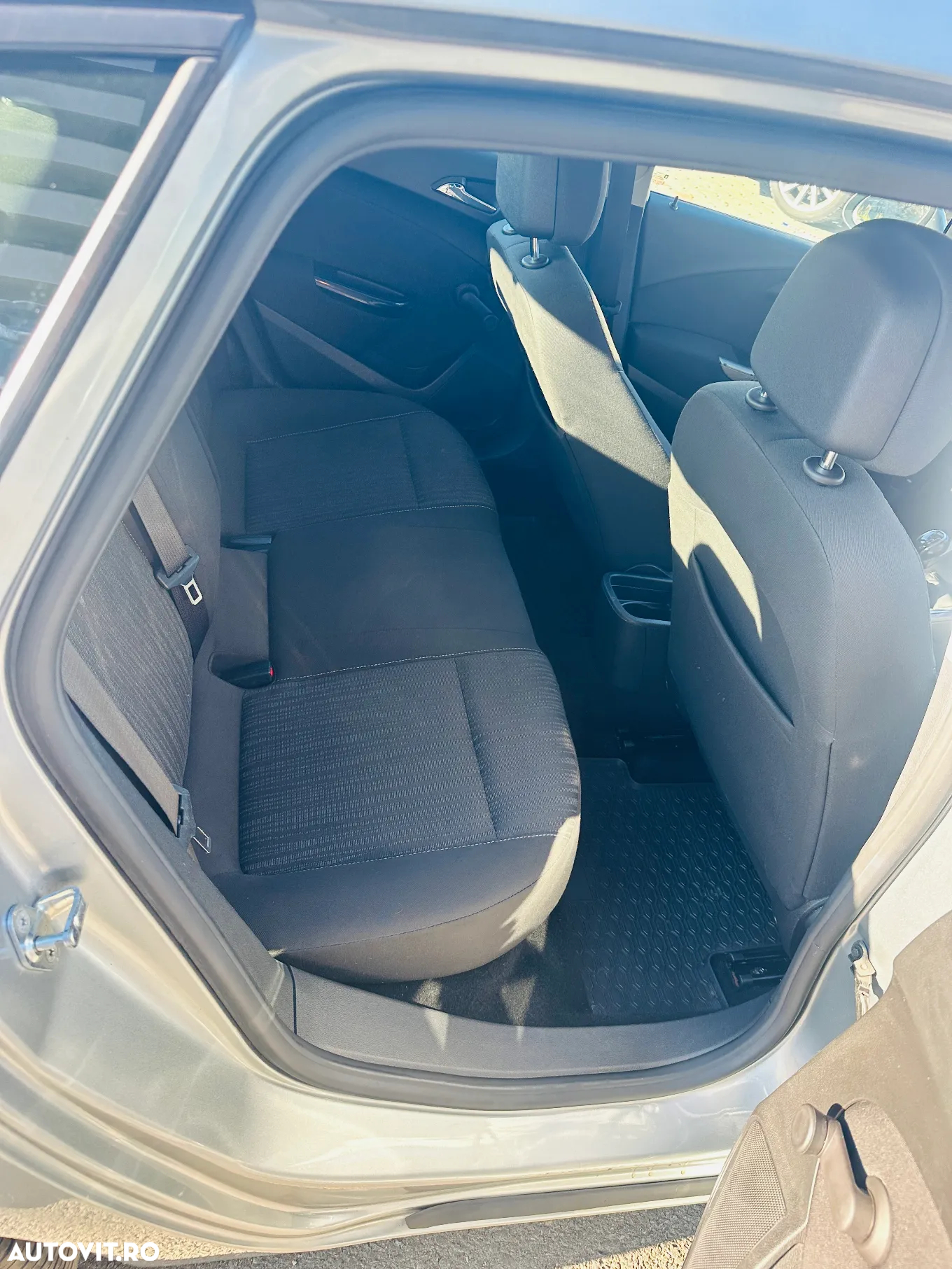 Opel Astra 1.7 CDTI ECOTEC Active - 11