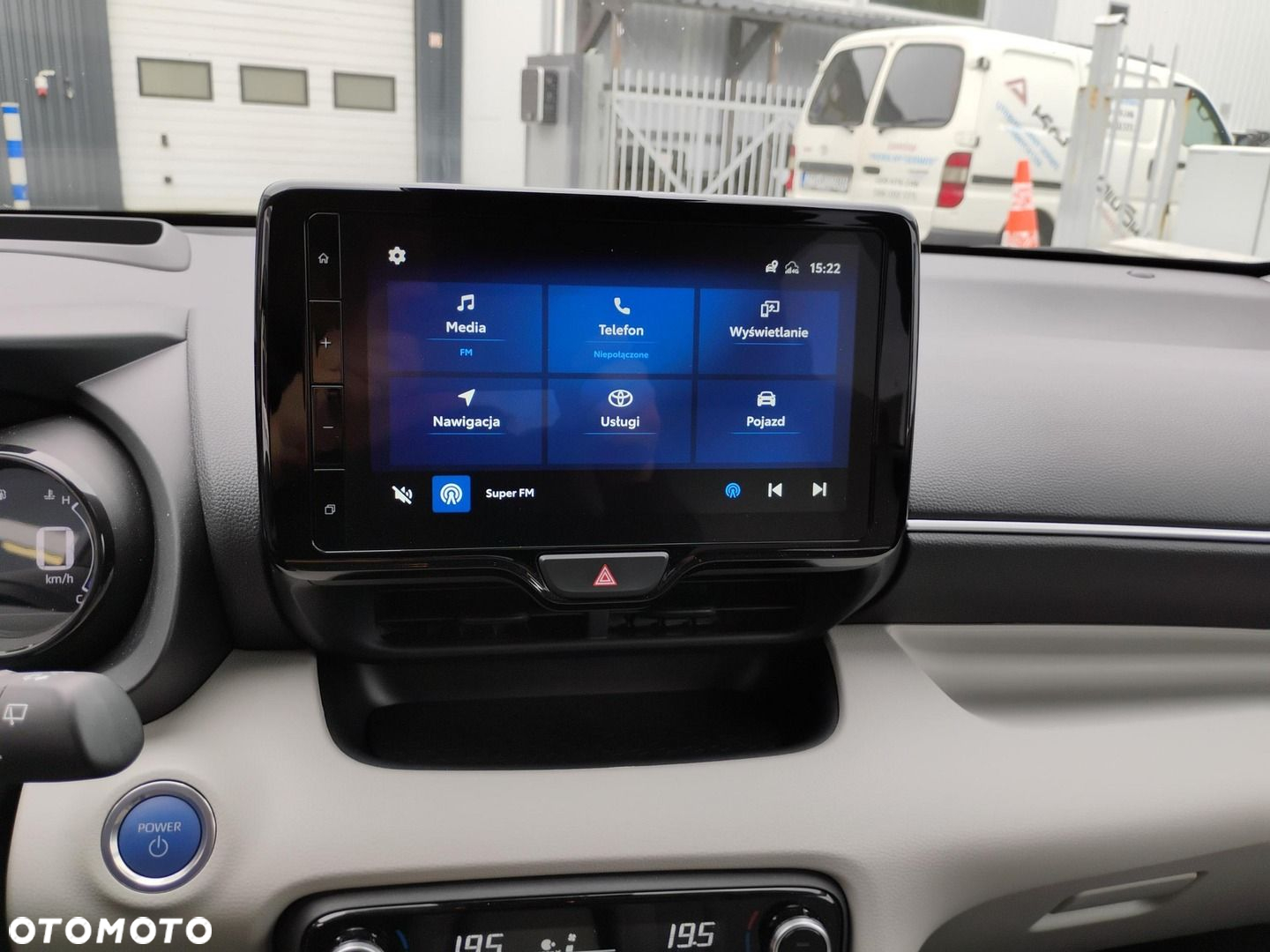 Toyota Yaris Hybrid 1.5 Executive - 13
