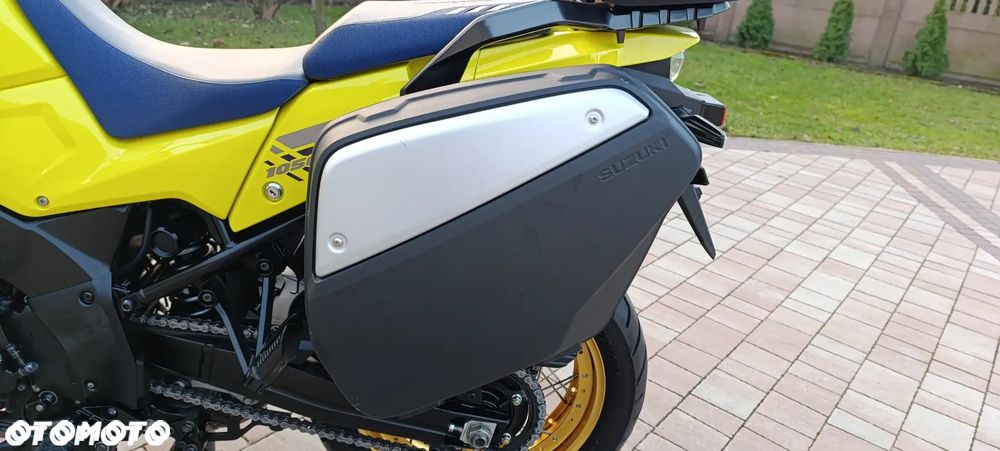 Suzuki V-STROM - 28
