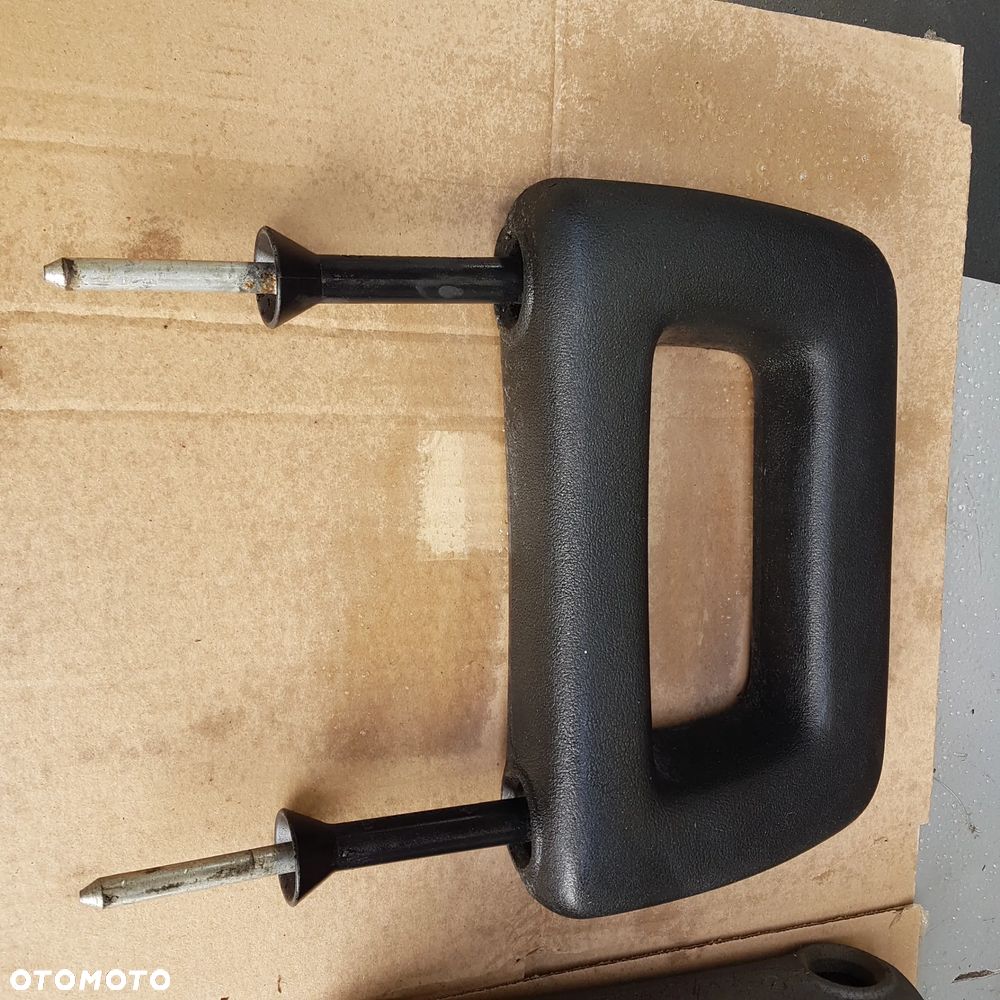 zagłówek zagłowek regulacja oś regulacji wysokości przód przednie fiat 126p 126 p maluch - 24