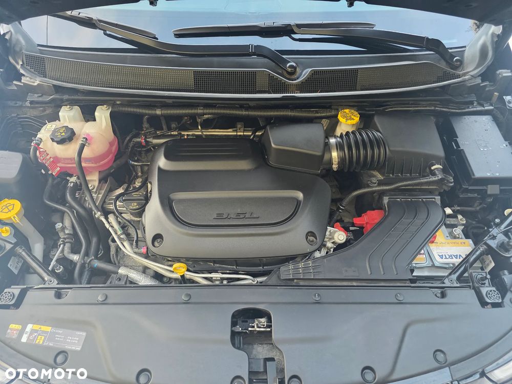 Chrysler Pacifica - 29