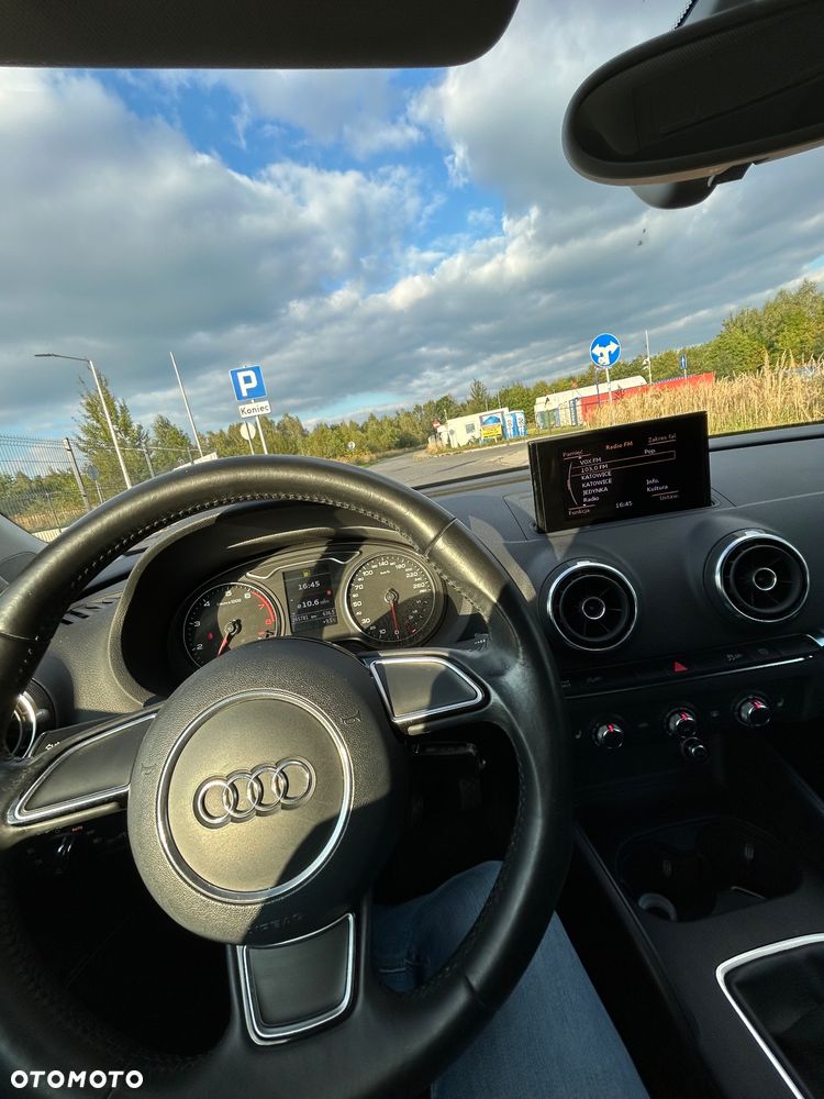 Audi A3 1.8 TFSI Ambiente - 23
