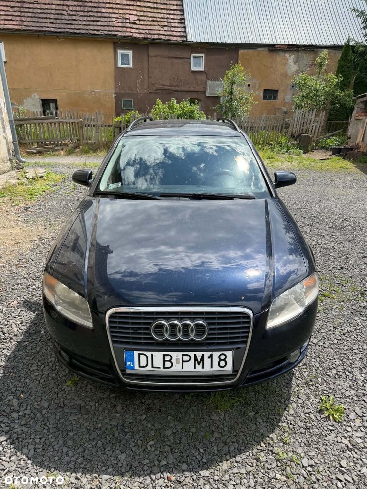 Audi A4 Avant - 1