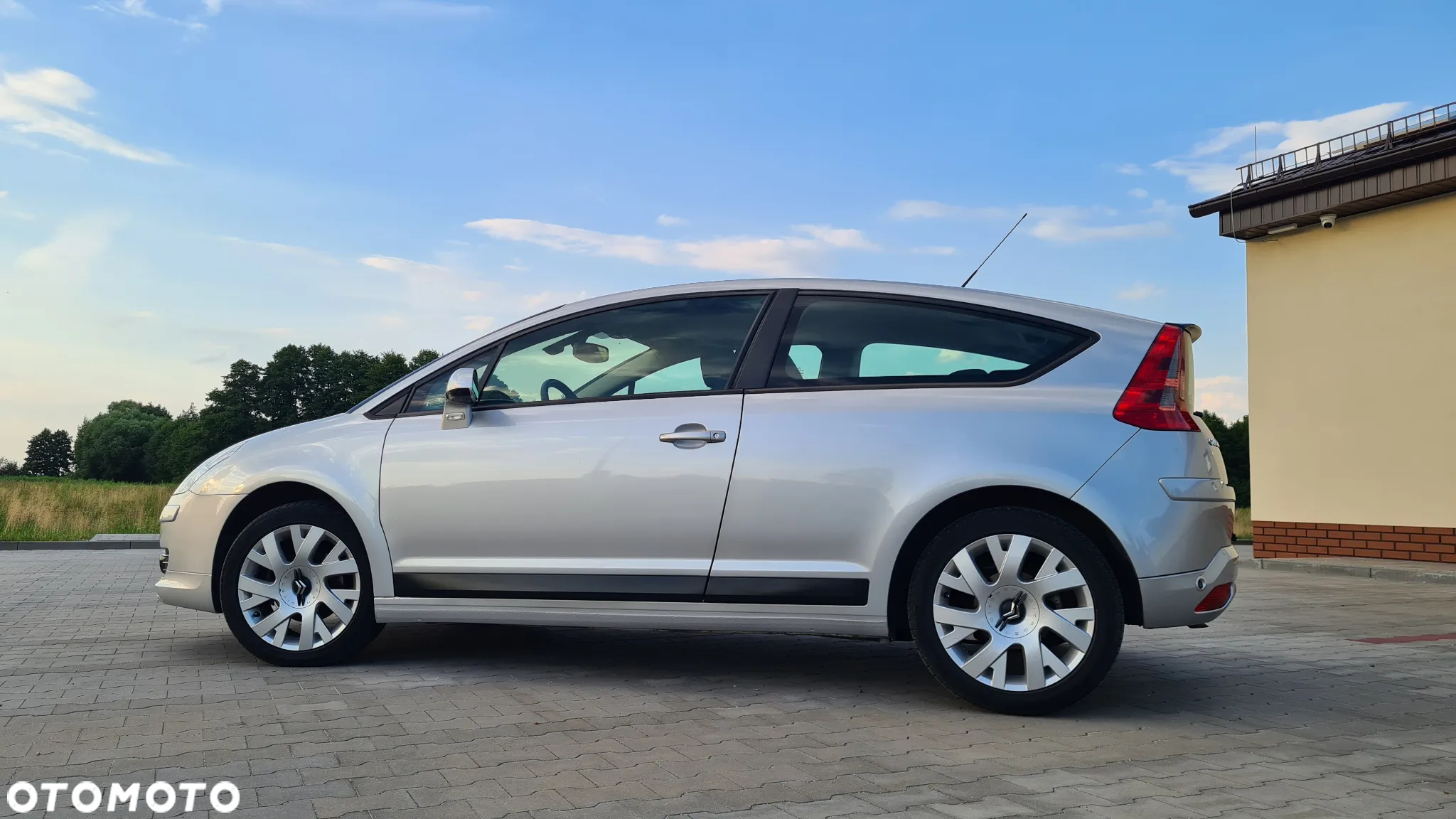 Citroën C4 Coupe 1.6 16V VTR Plus - 8