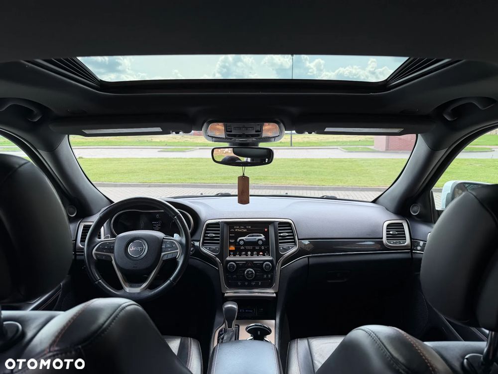 Jeep Grand Cherokee 5.7 V8 Summit - 9