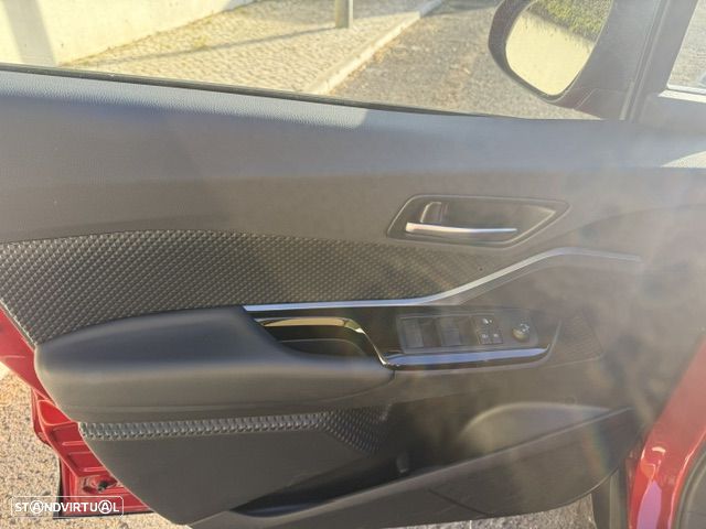 Toyota C-HR 1.8 Hybrid Square Collection - 12