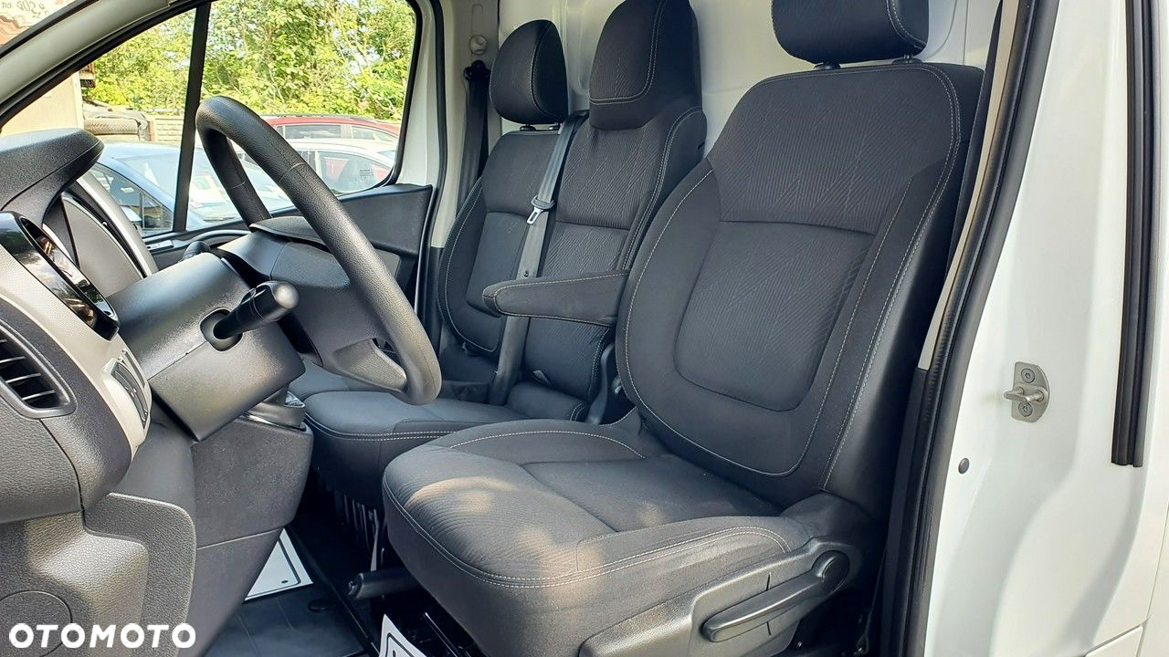 Renault Trafic - 19