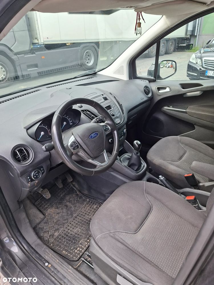 Ford Transit Courier Trend - 11