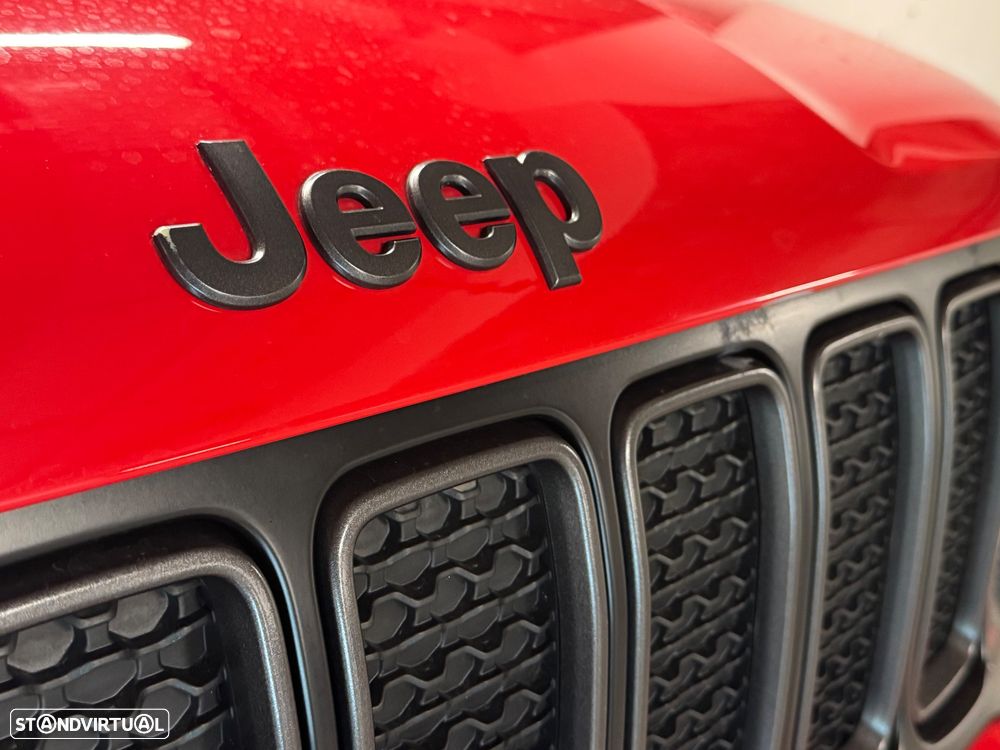 Jeep Renegade 1.3 T Limited S DCT - 31