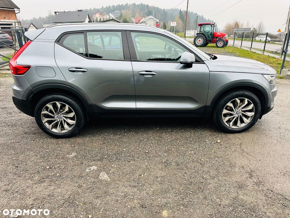 Volvo XC 40 D4 AWD - 4