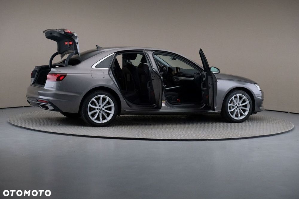 Audi A4 Limousine - 6
