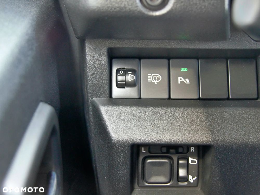 Suzuki Jimny - 17