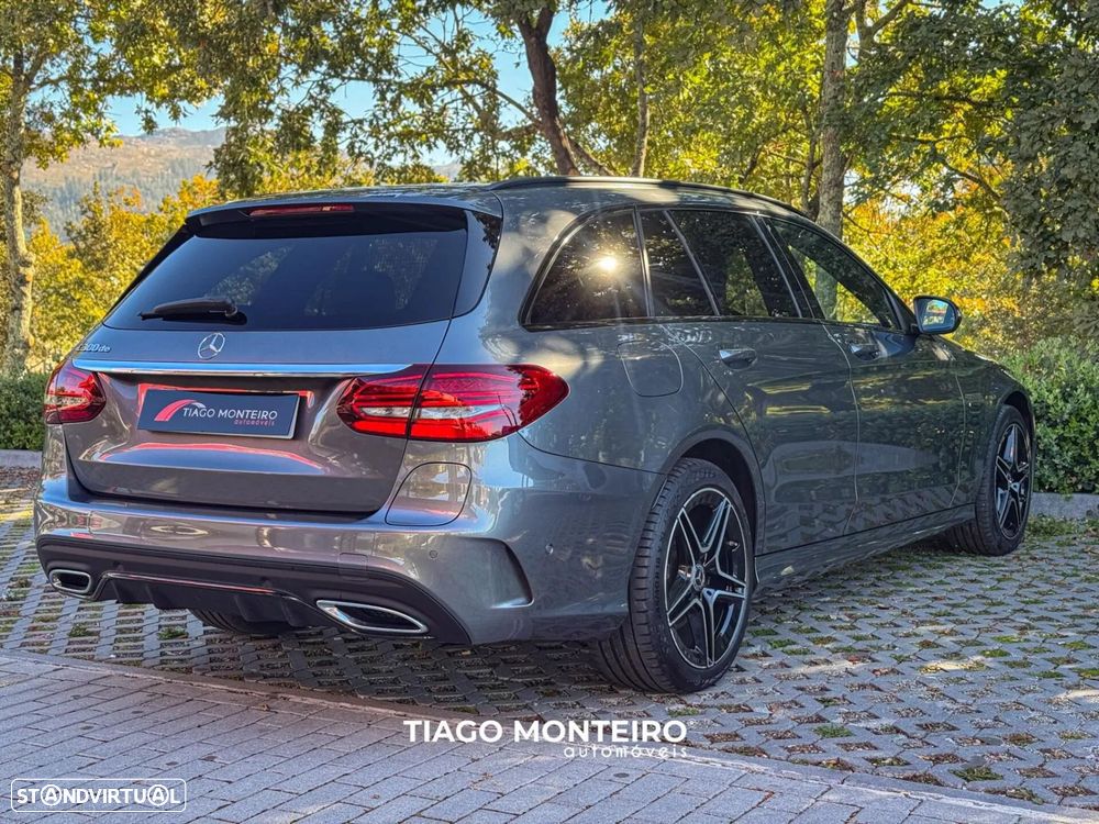 Mercedes-Benz C 300 - 27