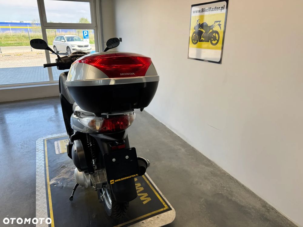 Honda SH - 7