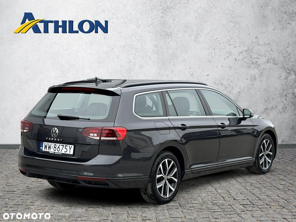 Volkswagen Passat - 5