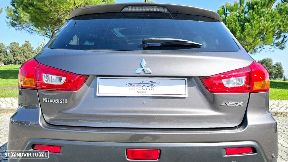 Mitsubishi ASX 1.8 DI-D Instyle - 15