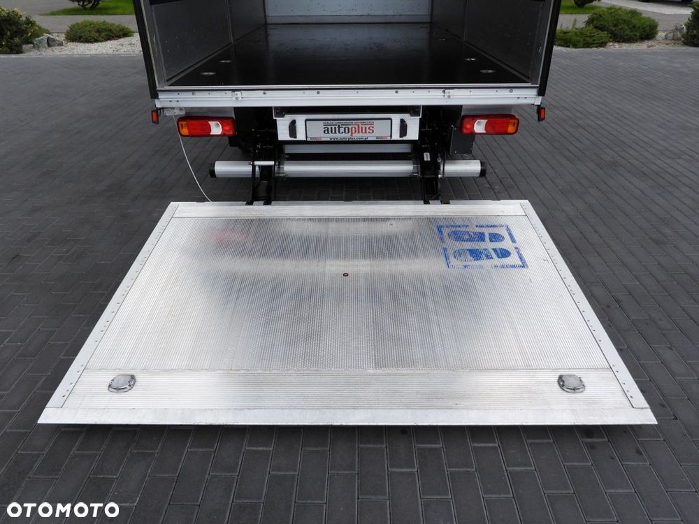 Iveco DAILY 35S18 PLANDEKA WINDA 8 PALET WEBASTO TEMPOMAT KLIMATYZACJA  180KM - 23