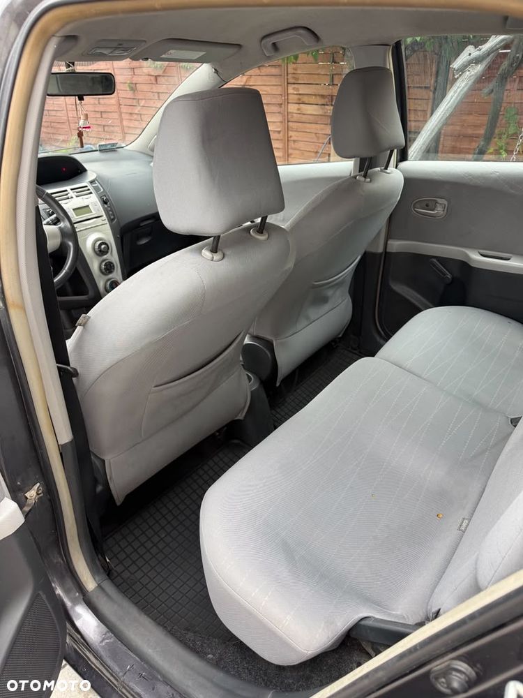 Toyota Yaris 1.4 D-4D Luna A/C - 7