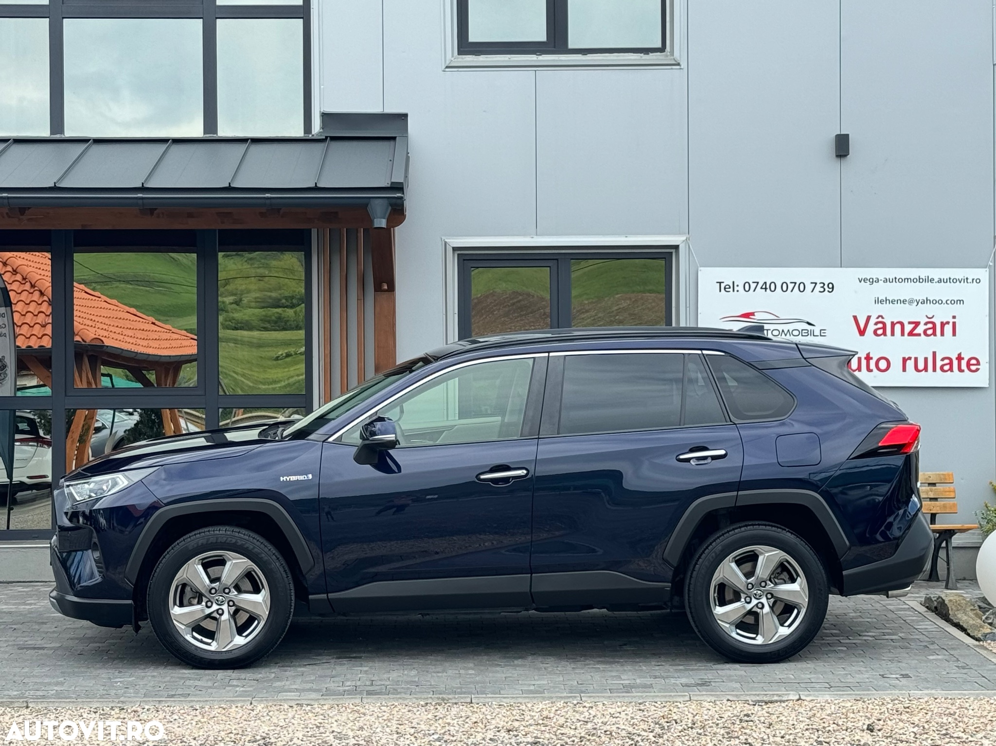 Toyota RAV4 2.5 4x4 Hybrid Adventure - 6