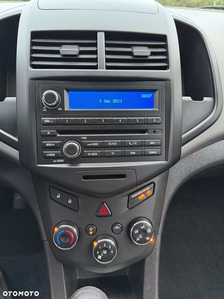 Chevrolet Aveo 1.2 LS+ - 7