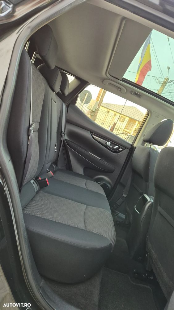 Nissan Qashqai 1.5 DCI N-Connecta - 8
