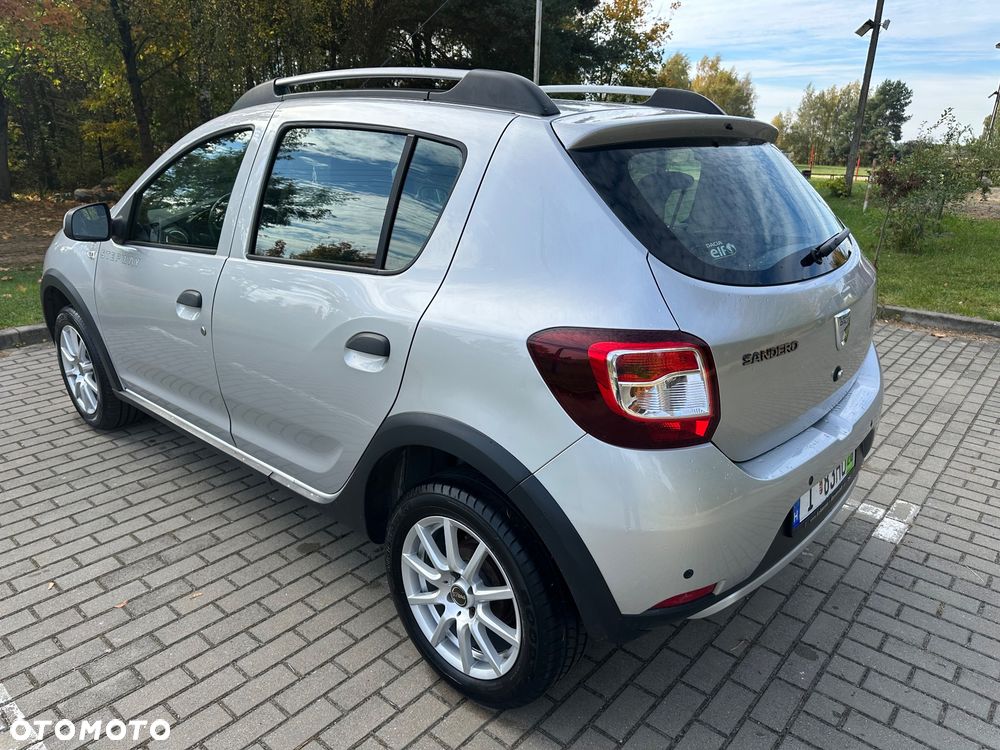 Dacia Sandero - 11