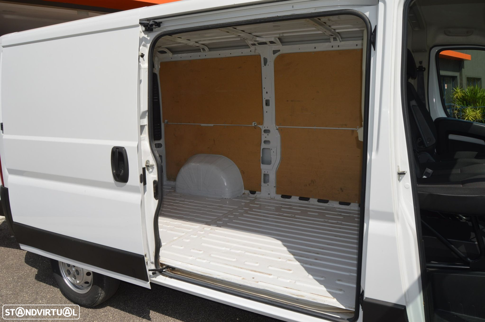 Peugeot Boxer 2.2 BlueHDi 333 L2 CD - 7