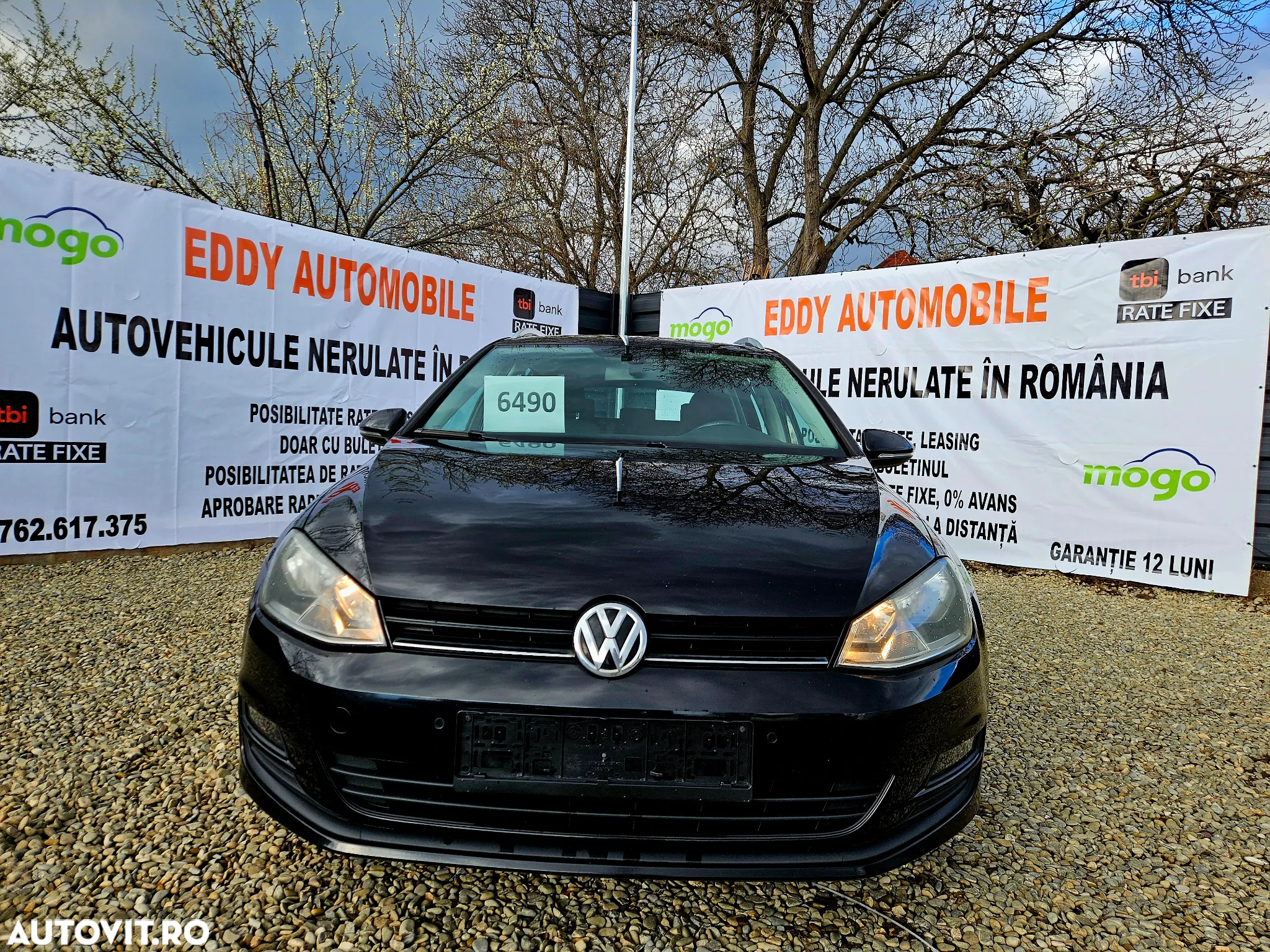 Volkswagen Golf 1.6 TDI BMT Comfortline - 10