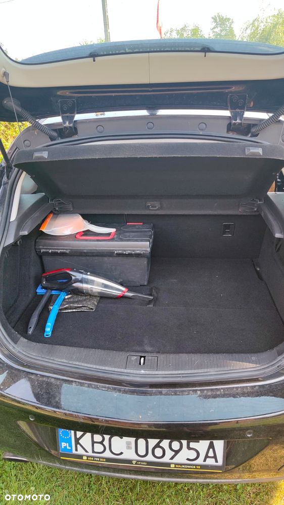 Opel Astra 2.0 CDTI Cosmo - 10