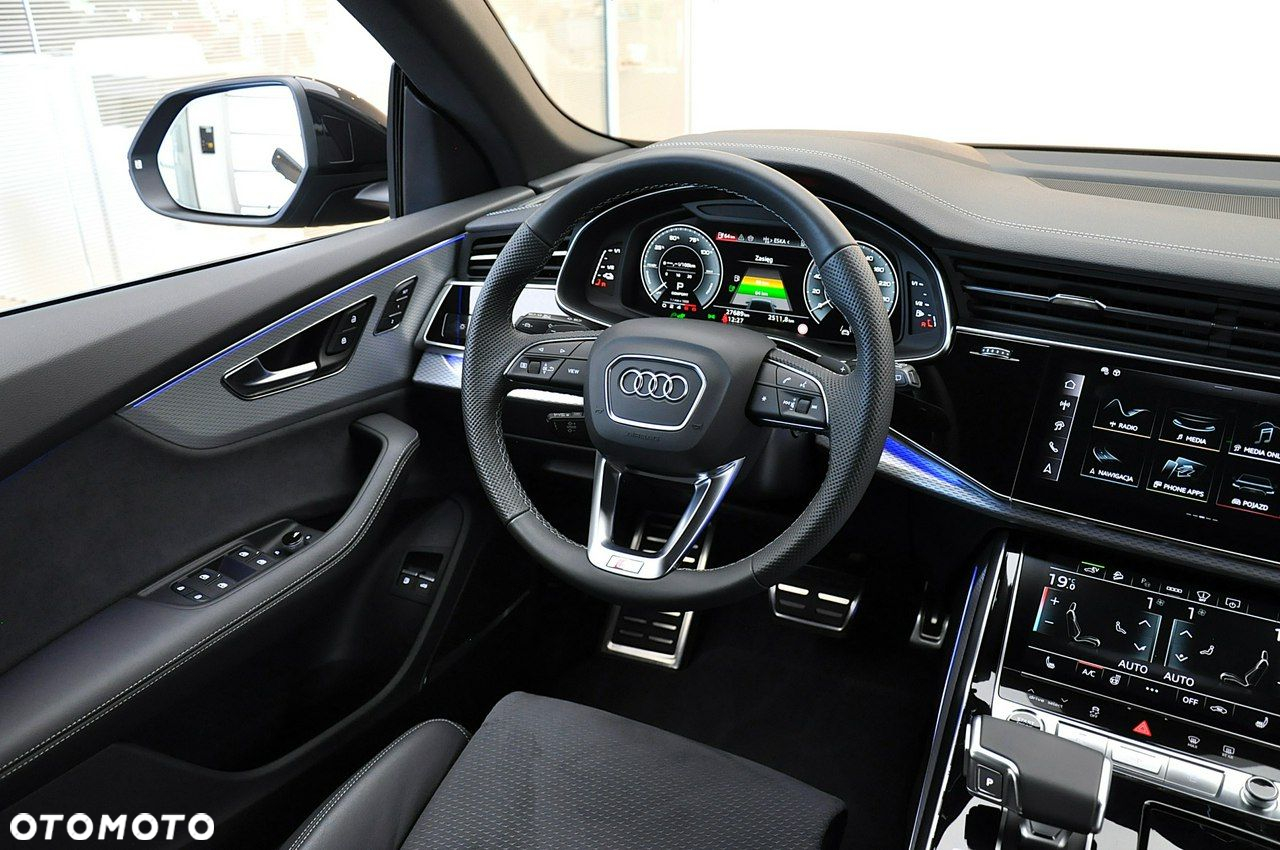 Audi Q8 - 26