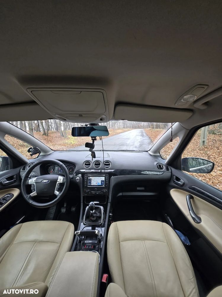 Ford S-Max 2.2 TDCi DPF Titanium - 23