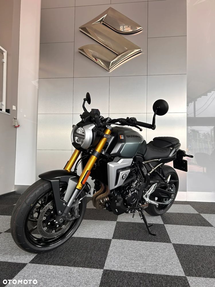 Suzuki GSX - 3
