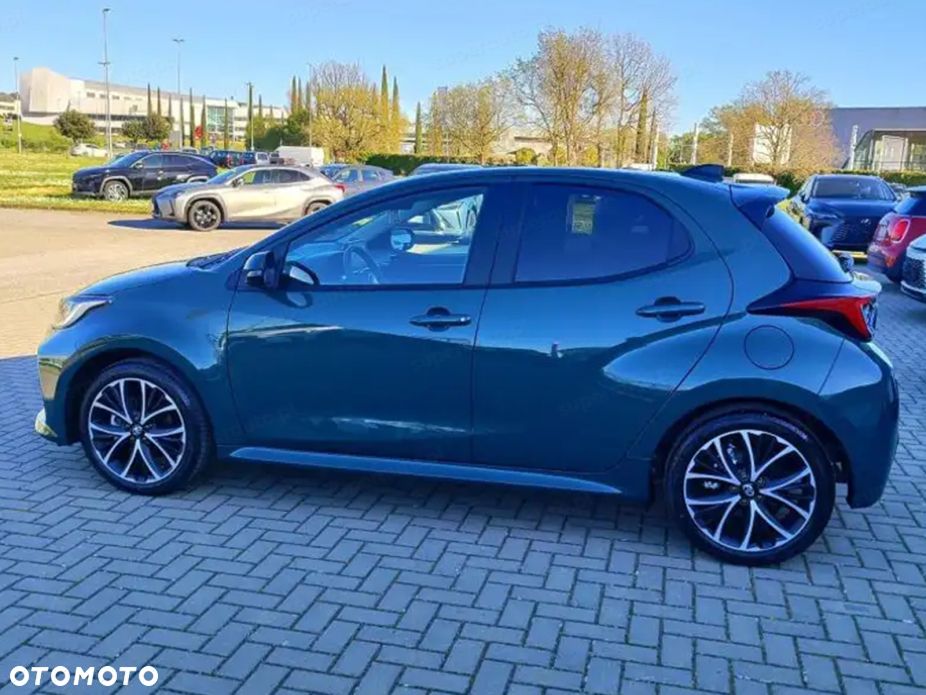 Toyota Yaris - 3