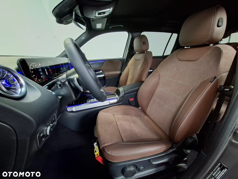 Mercedes-Benz GLB 200 d 4-Matic AMG Line 8G-DCT - 6