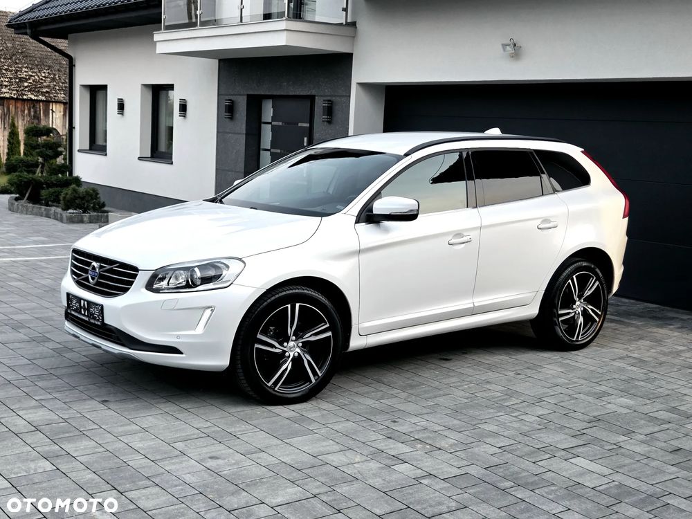 Volvo XC 60 D4 Geartronic Summum - 18