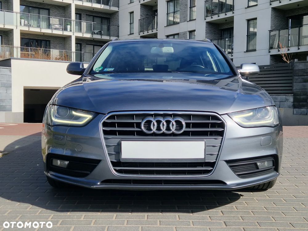 Audi A4 Avant - 1